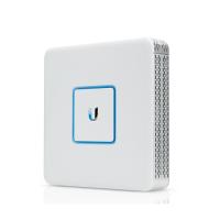 UBIQUITI (UBNT) USG 2core Router 100kullanıcıya kadar Hotspot Desteği Desktop